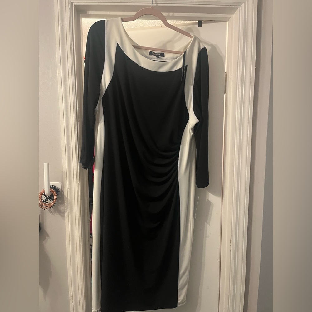 Glamour Black and White Long Sleeve Dress